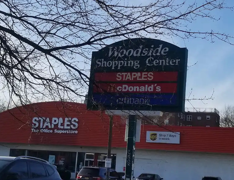 Woodside Shopping Center
